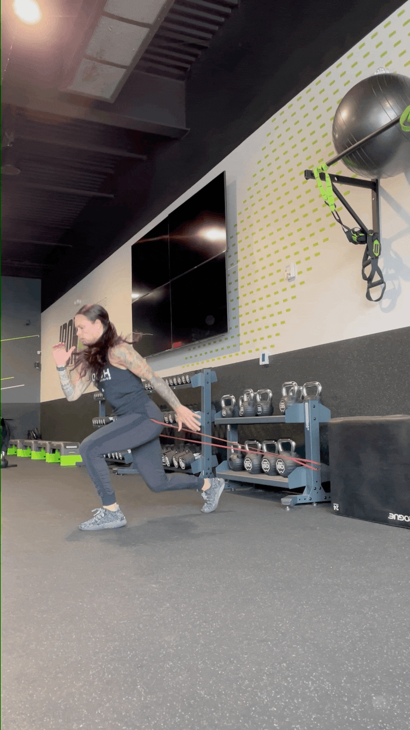 Banded Waist Lunge Jumps